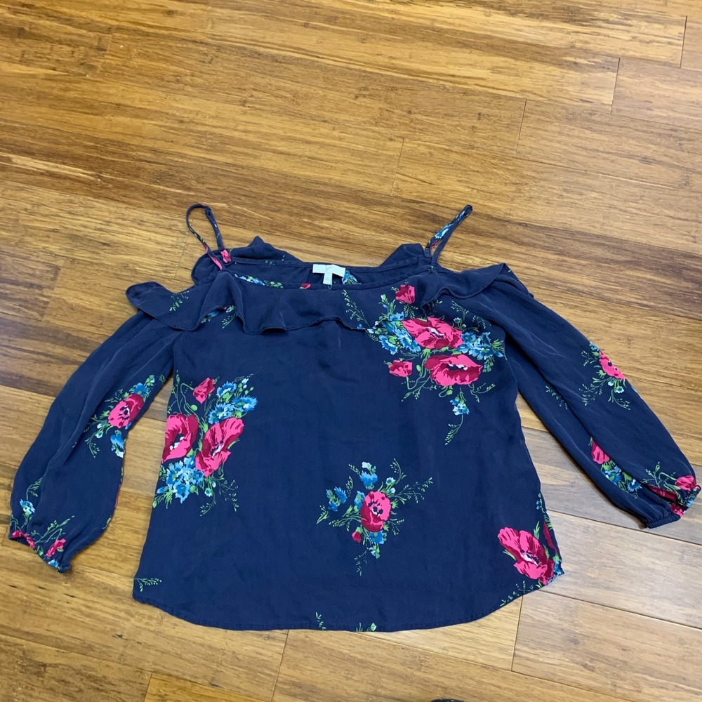 Joie Silk Cold Shoulder Floral Blouse Size XXS‎ Long Sleeve Ruffle Navy Blue Top